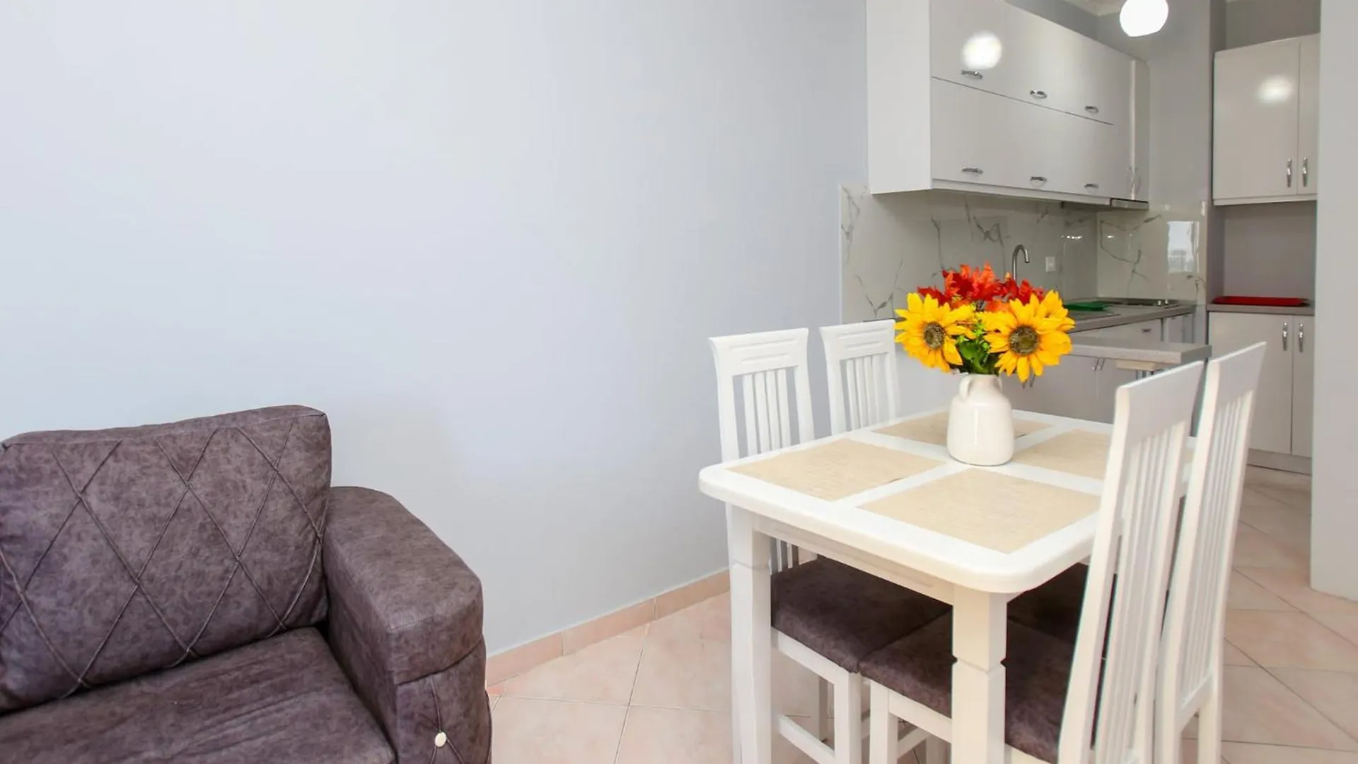 One Bedroom Apartment Near Beach Vlorë 0*,  Albanie