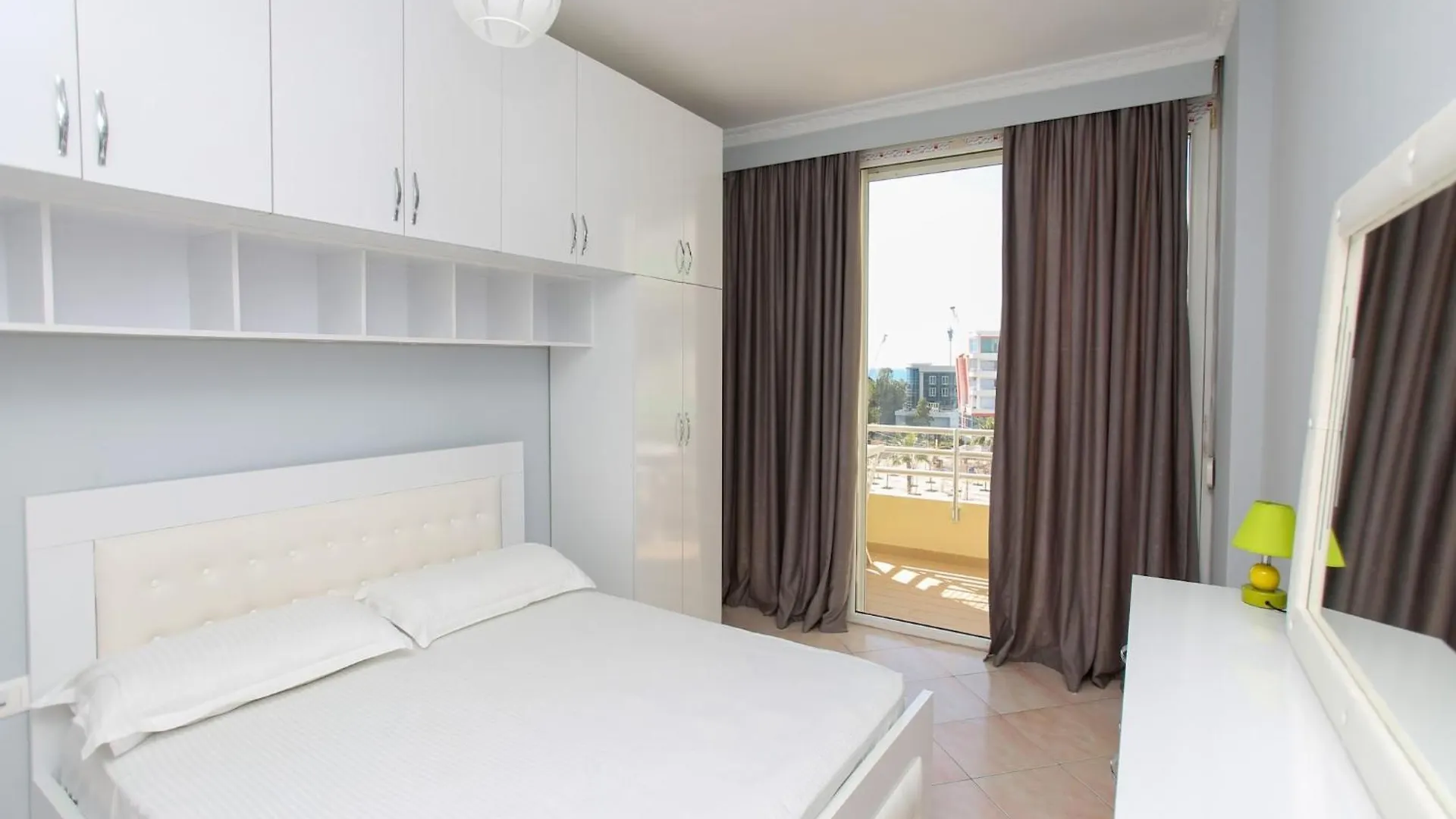 One Bedroom Apartment Near Beach Vlorë